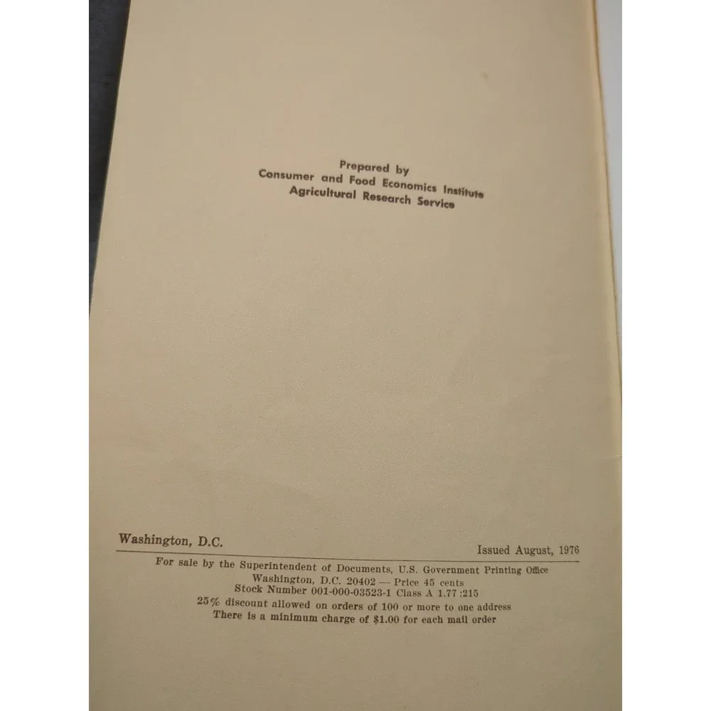 Aunt Sammy's Radio Recipes Compliments Of Congressman Bill Boner‎ Nashville TN.